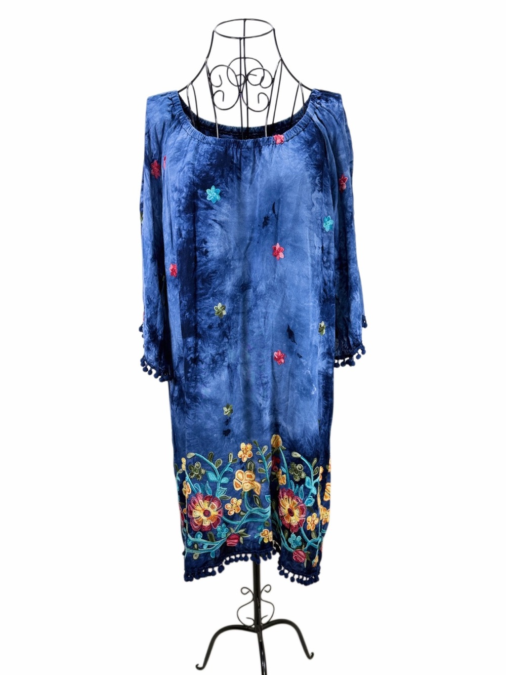 Calessa 2X Blue Tie Dye Embroidered Floral Boho Dress